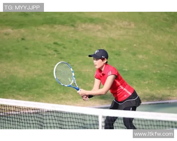 南京网球队包夹战术解析与网球热点的深度探讨